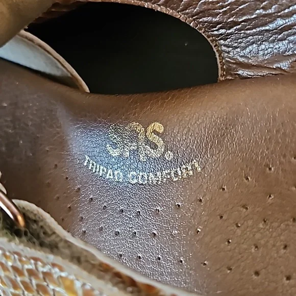 SAS Suntimer Heeled Sandal, tan croc print, size 7 - Picture 7 of 14